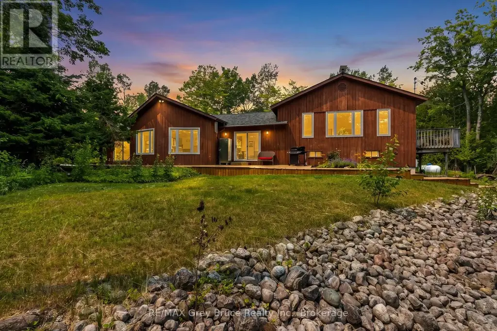 479 Dyers Bay Road, Northern Bruce Peninsula